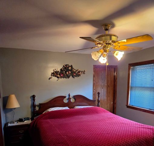 1422 Homestead Road, La Grange Park, IL 60526