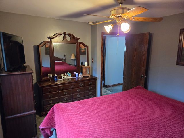 1422 Homestead Road, La Grange Park, IL 60526