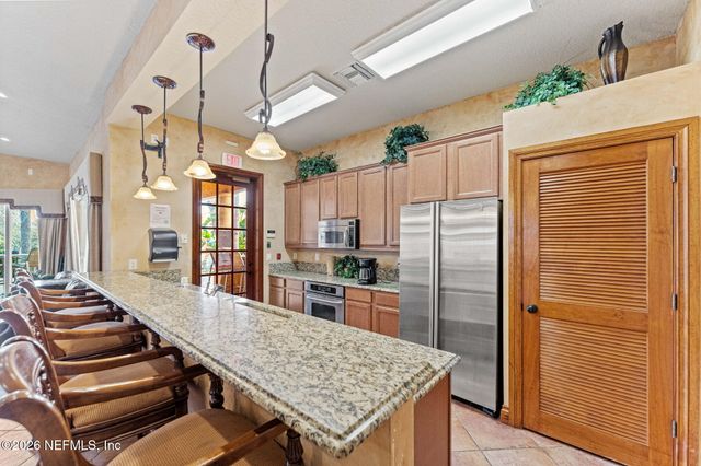 111 25TH Avenue S M14, Jacksonville Beach, FL 32250