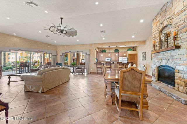 111 25TH Avenue S M14, Jacksonville Beach, FL 32250