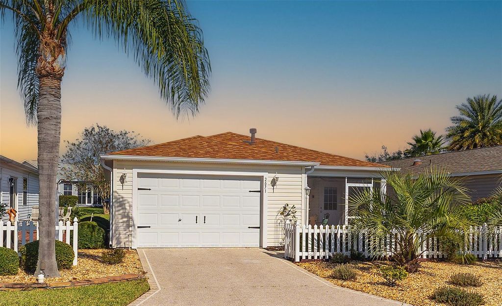 2671 COLLINGTON DRIVE, The Villages, FL 32162