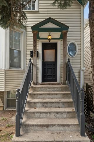 3542 N Albany Avenue 2, Chicago, IL 60618