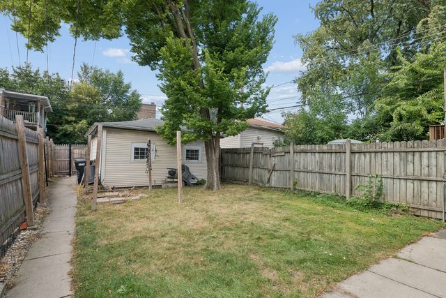 3542 N Albany Avenue 2, Chicago, IL 60618