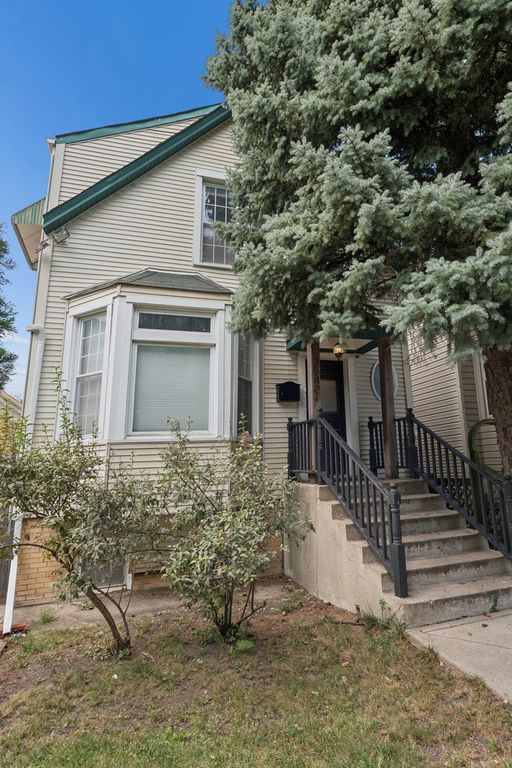 3542 N Albany Avenue 2, Chicago, IL 60618