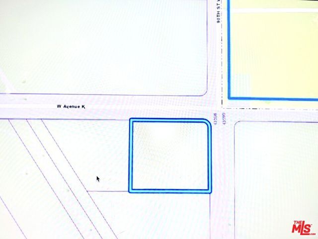 90 W Avenue K, Del Sur, CA 93536