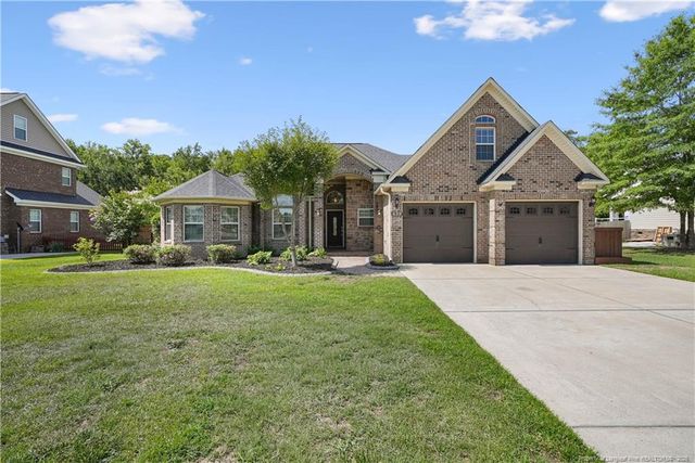 439 W Summerchase Drive, Fayetteville, NC 28311