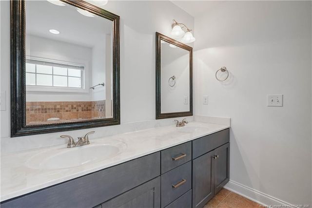 439 W Summerchase Drive, Fayetteville, NC 28311