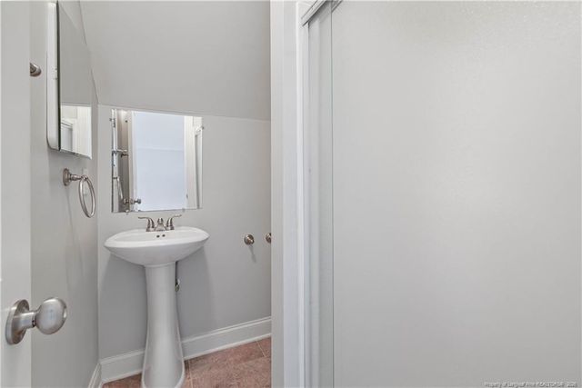 439 W Summerchase Drive, Fayetteville, NC 28311