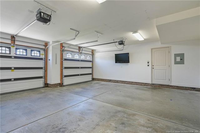 439 W Summerchase Drive, Fayetteville, NC 28311