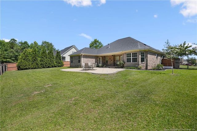 439 W Summerchase Drive, Fayetteville, NC 28311