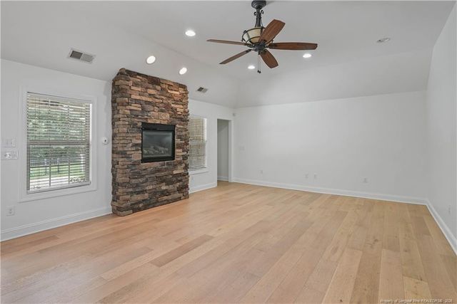 439 W Summerchase Drive, Fayetteville, NC 28311