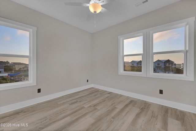 2209 New River Inlet Road 18a, N Topsail Beach, NC 28460