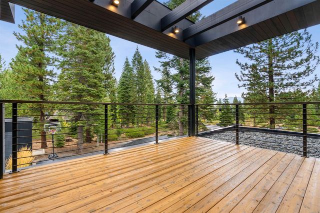 10632 Olana Drive, Truckee, CA 96161