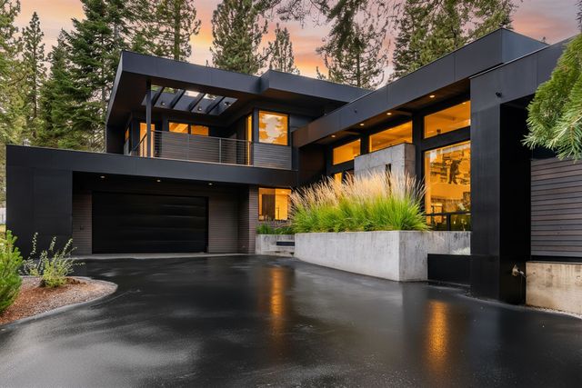 10632 Olana Drive, Truckee, CA 96161