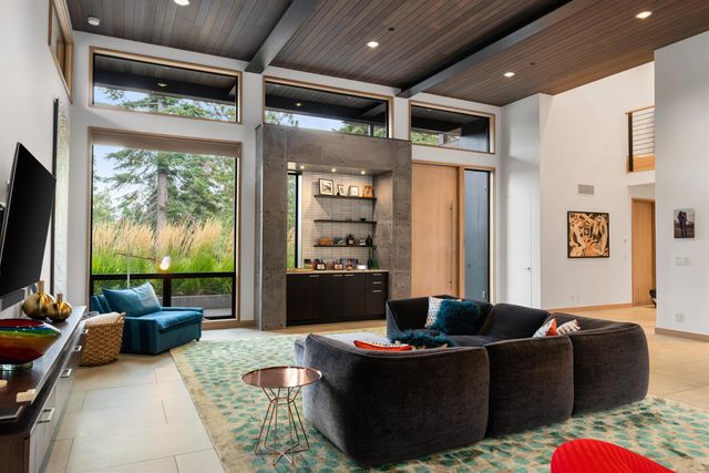 10632 Olana Drive, Truckee, CA 96161