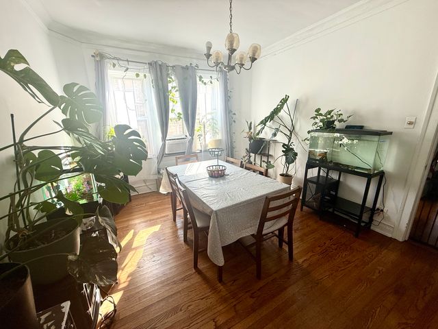 7639 W Jackson Boulevard 1E, Forest Park, IL 60130