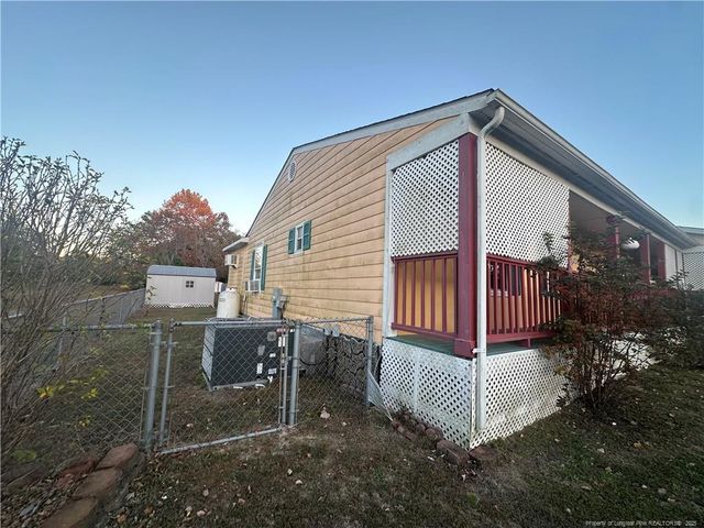 1410 Split Rail Drive, Parkton, NC 28371