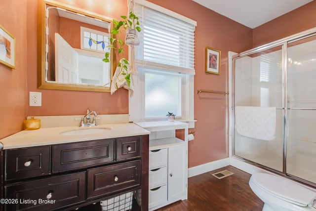 3034 University Rd, Louisville, KY 40206