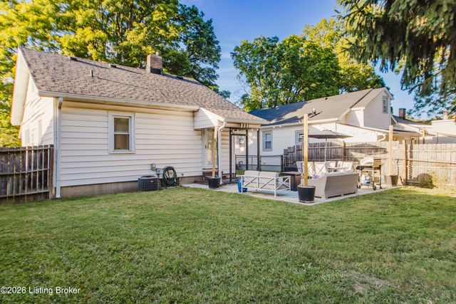 3034 University Rd, Louisville, KY 40206
