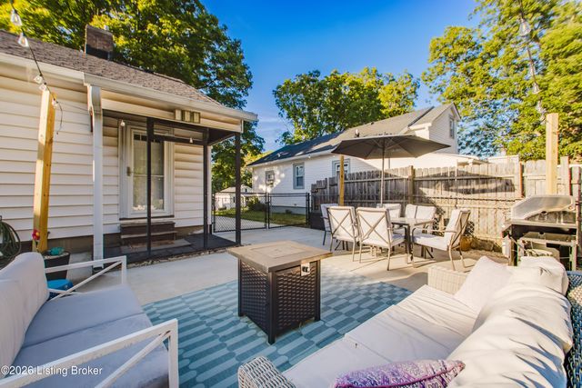 3034 University Rd, Louisville, KY 40206