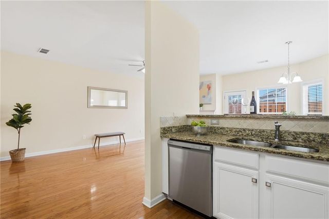3801 Thayer Trace, Duluth, GA 30096