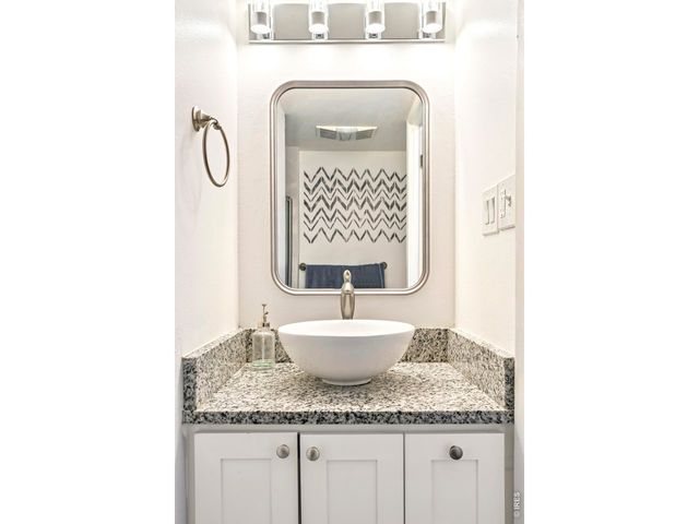 850 20th St 502, Boulder, CO 80302