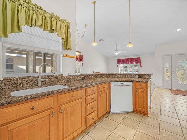 528 GREENWAY DRIVE, Lake Wales, FL 33898