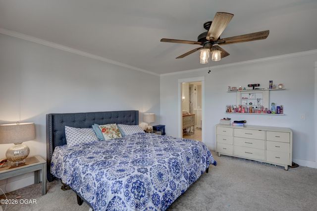 306 Lakeview Lane, Carl Junction, MO 64834