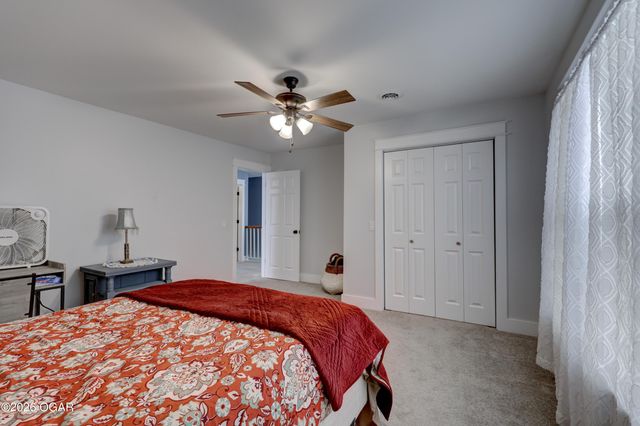 306 Lakeview Lane, Carl Junction, MO 64834