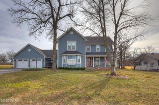 306 Lakeview Lane, Carl Junction, MO 64834