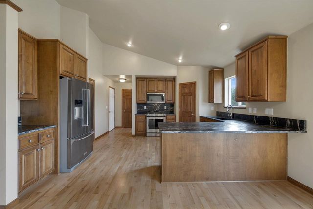 2352 OAK RIDGE CIRCLE, De Pere, WI 54115