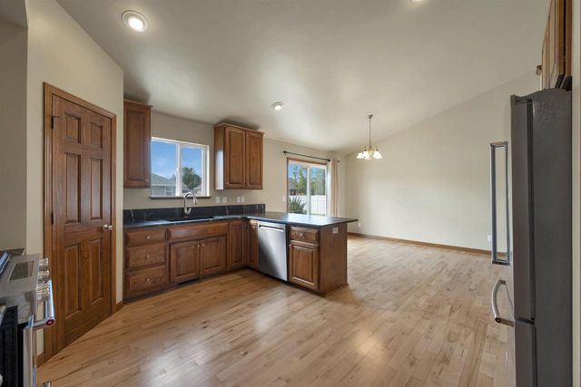2352 OAK RIDGE CIRCLE, De Pere, WI 54115