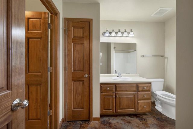 2352 OAK RIDGE CIRCLE, De Pere, WI 54115