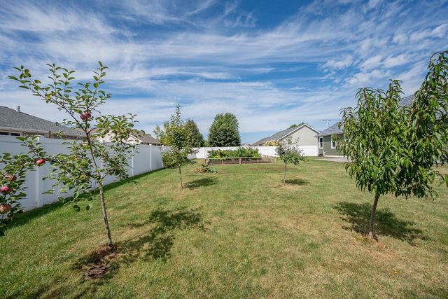 2352 OAK RIDGE CIRCLE, De Pere, WI 54115