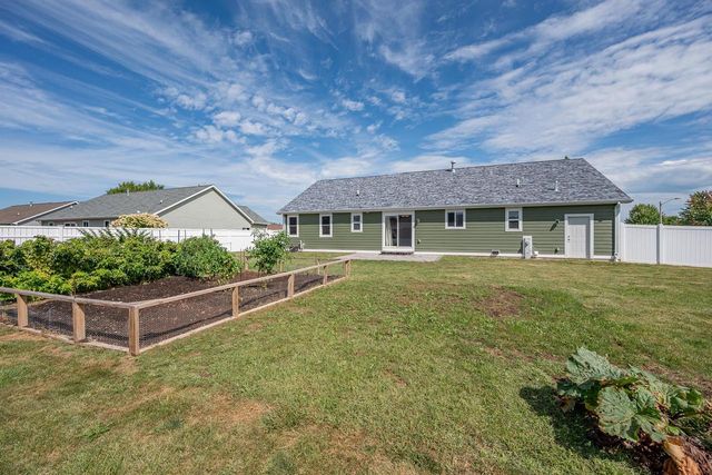 2352 OAK RIDGE CIRCLE, De Pere, WI 54115