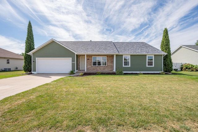 2352 OAK RIDGE CIRCLE, De Pere, WI 54115