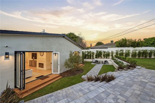 5110 Orange, Los Angeles, CA 90008