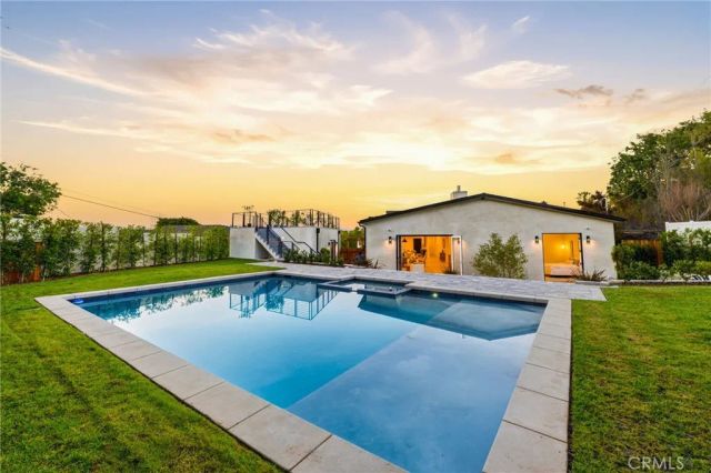 5110 Orange, Los Angeles, CA 90008
