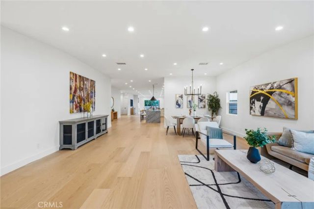 5110 Orange, Los Angeles, CA 90008