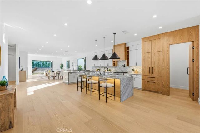 5110 Orange, Los Angeles, CA 90008