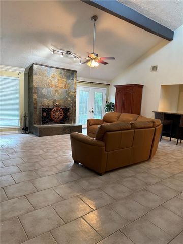 2902 Arrowhead Drive, Sugar Land, TX 77479