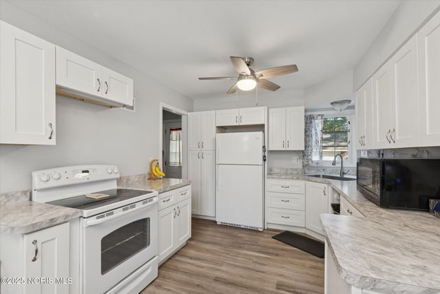 3512 Wyckliffe Parkway, Toledo, OH 43606