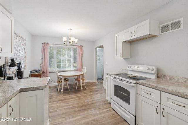 3512 Wyckliffe Parkway, Toledo, OH 43606