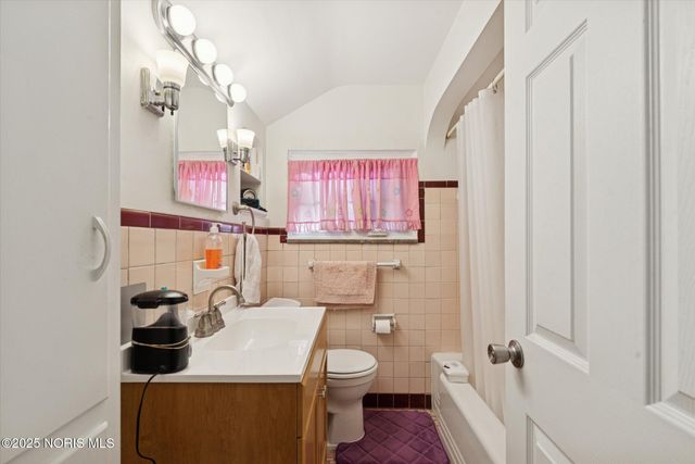 3512 Wyckliffe Parkway, Toledo, OH 43606