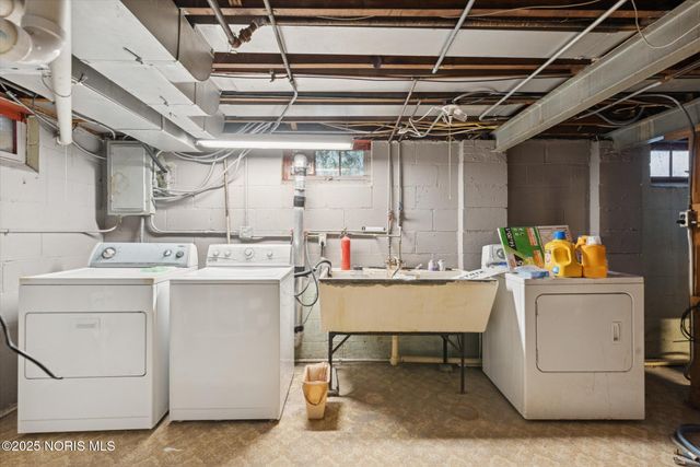 3512 Wyckliffe Parkway, Toledo, OH 43606