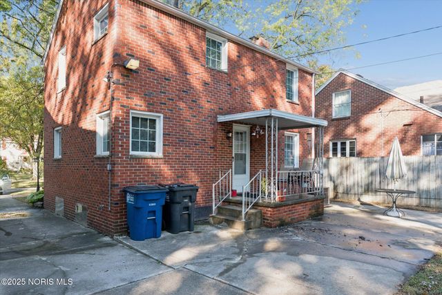 3512 Wyckliffe Parkway, Toledo, OH 43606