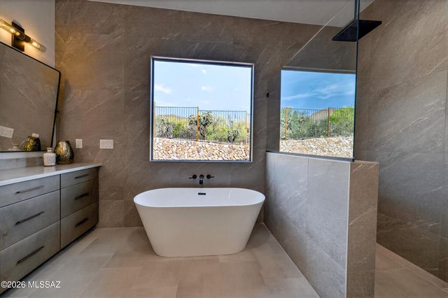 4940 W Dove Nest Place, Marana, AZ 85658