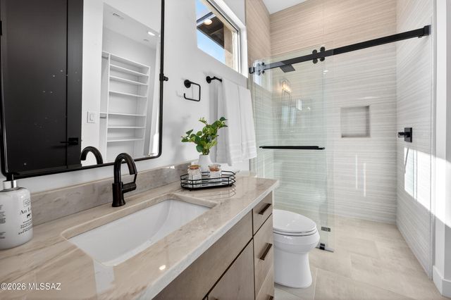 4940 W Dove Nest Place, Marana, AZ 85658