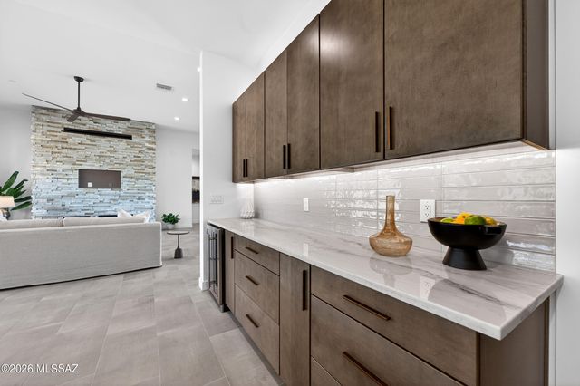 4940 W Dove Nest Place, Marana, AZ 85658