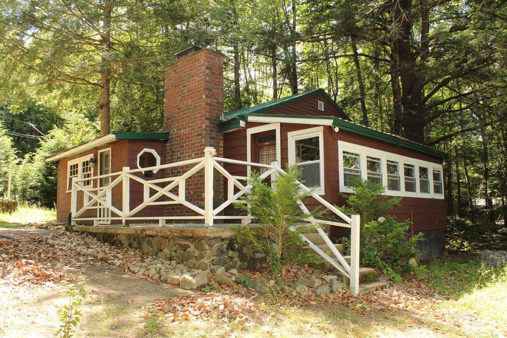 11 Auclair Road, Middleton, NH 03887